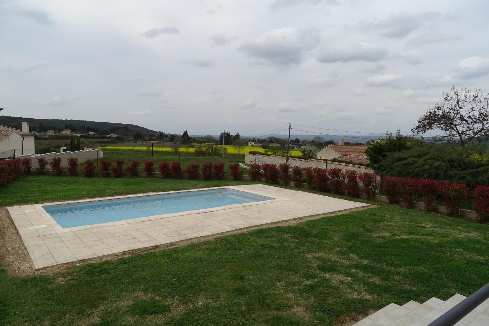 Villa Familiale Avec Piscine, Jardin A 10 Mn D'Uzes Flaux Экстерьер фото