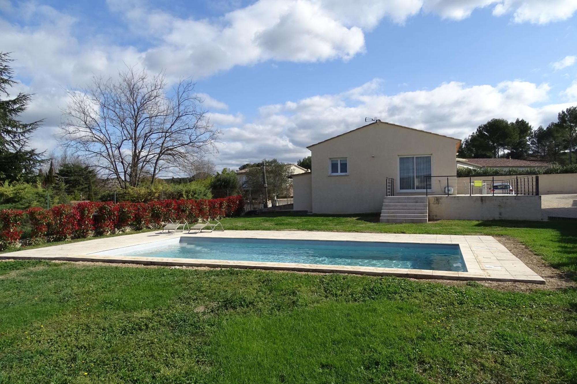 Villa Familiale Avec Piscine, Jardin A 10 Mn D'Uzes Flaux Экстерьер фото